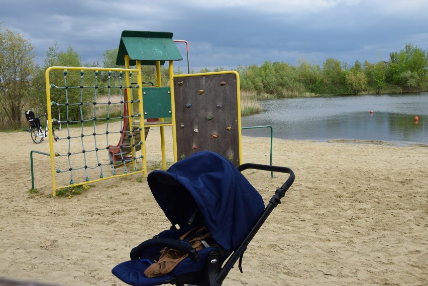 Żwirownia w Rzeszowie. Trochę słońca w maju, a my już chcemy nad wodę [ZDJĘCIA]