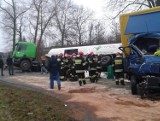 Wypadek w Wierzchucinie Królewskim. Kierowca TIR-a w szpitalu