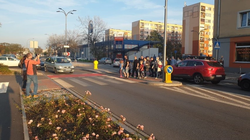Mieszkańcy Kędzierzyna-Koźla zablokowali główną ulicę miasta. Tak protestowali przeciwko zanieczyszczeniu benzenem