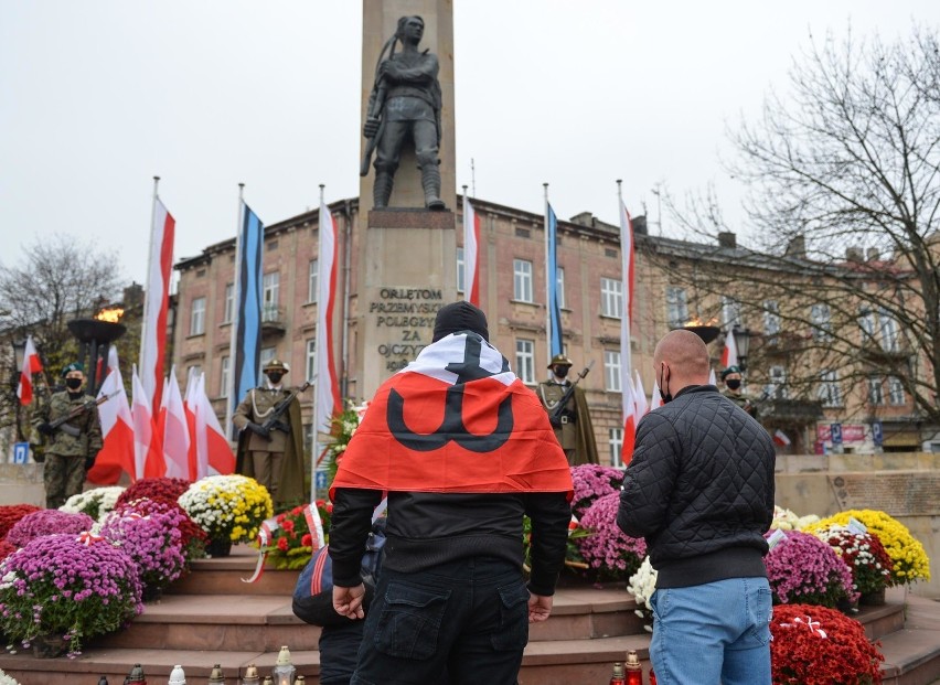 Kibice Polonii Przemyśl pamiętali o 102. rocznicy odzyskania niepodległości [ZDJĘCIA]