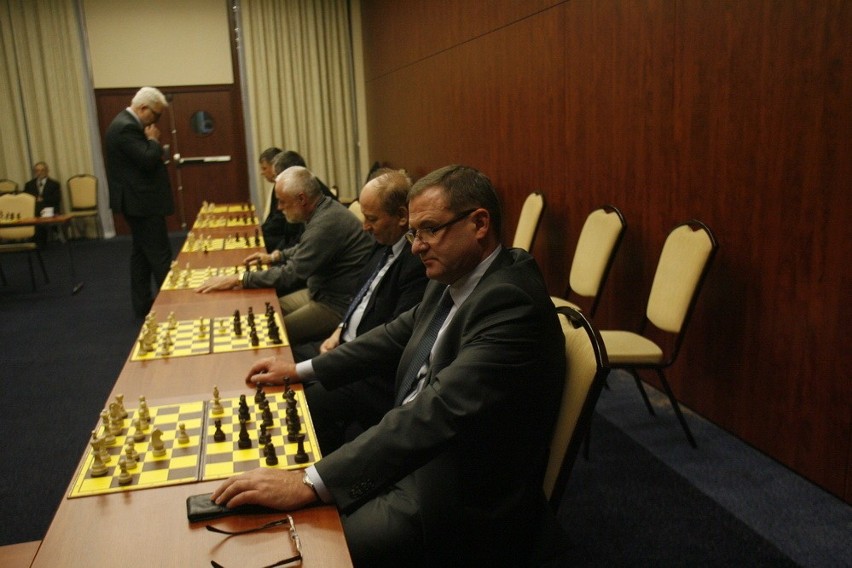 Turniej szachowy w Legnicy zakończony (ZDJĘCIA)