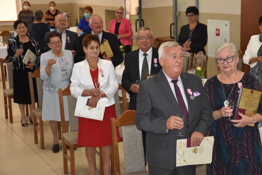 Osiem par z gminy Wągrowiec świętowało jubileusz małżeństwa 
