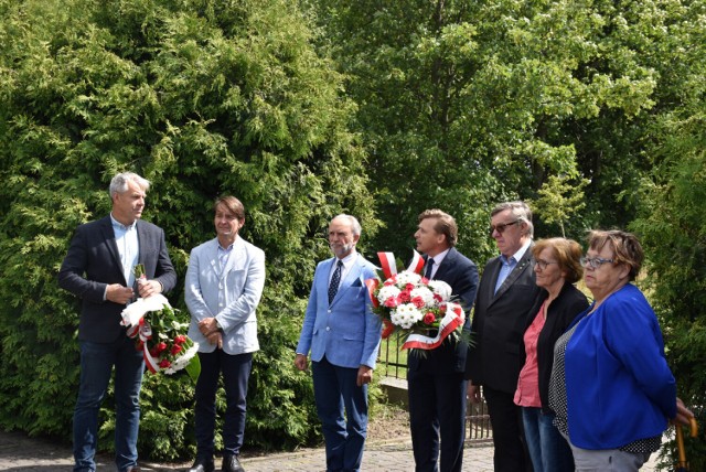 Gmina Szczytniki. Upamiętnili poległych w czasie wojny mieszkańców wsi polskiej