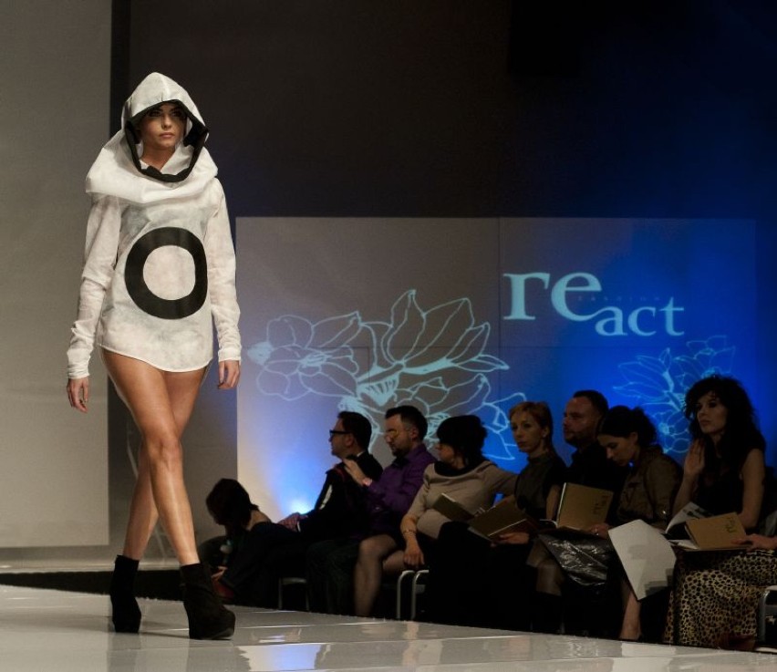 Re-Act Fashion 2011