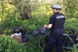 Rowerowe patrole strażników miejskich na tropie nielegalnych wysypisk śmieci [ZDJĘCIA]