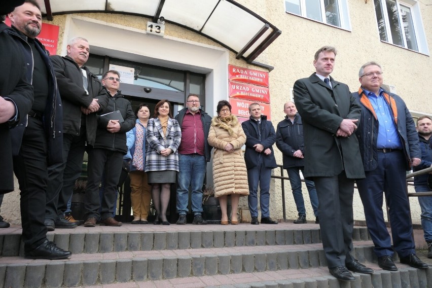 Nowe autobusy dotarły do gminy Bełchatów