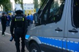 Chorzów: policja zatrzymała kibica, który zaatakował policjanta 