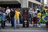 Koronawirus na świecie: Brazylia w uścisku pandemii, a prezydent chce rozdać ludziom broń, by bronili kraj przez gubernatorami