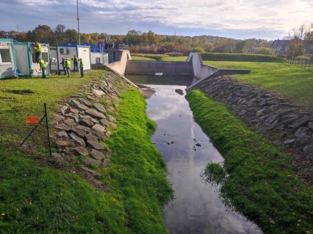 Zbiornik retencyjny rzeki Serafy w Bieżanowie