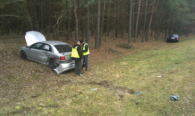 We wtorek w policyjny nieoznakowany radiowóz uderzył Passat. Do zdarzenia doszło na krajowej 19