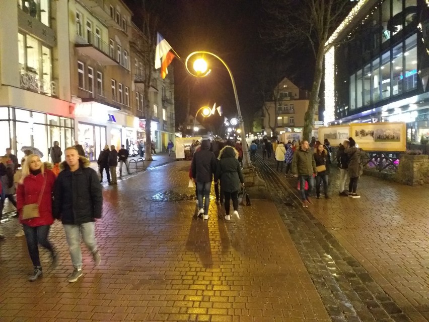 Zakopane. Tłumy przyjechały na listopadowy długi weekend [ZDJĘCIA]