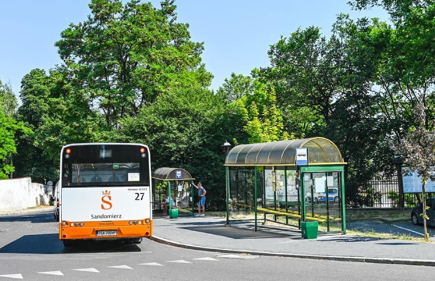 Nie ma chętnych na remont sandomierskich przystanków autobusowych. Dlaczego?