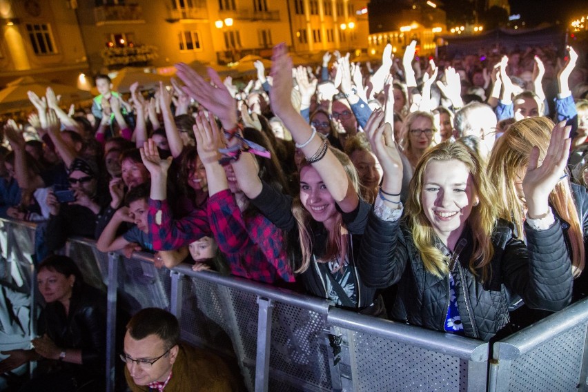 Tak się bawiliście. Koncert Alphaville Dni Miasta Białystok 2017 [WIDEO]