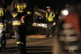 Wypadek samochodowy w Olsztynie: dachowanie i 5 osób rannych