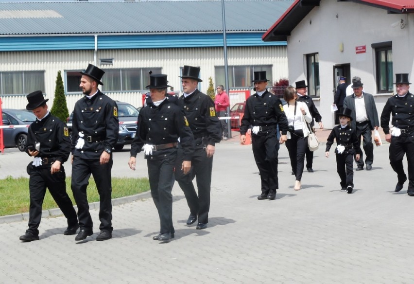 Nasi strażacy uczcili swój dzień tradycyjnym, uroczystym apelem [ZDJĘCIA]