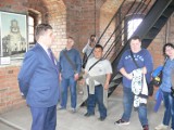 Burmistrz Wielunia oprowadzał mieszkańców po wieży ratuszowej i baszcie[Zdjęcia]