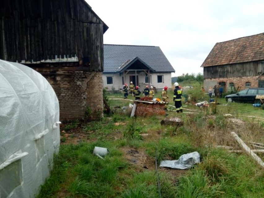 Pożar budynku gospodarczego w miejscowości Podgórki [ZDJĘCIA]