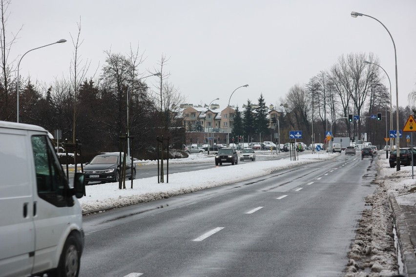 Protest działkowców może znowu zablokować budowę drogi na Słocinie 