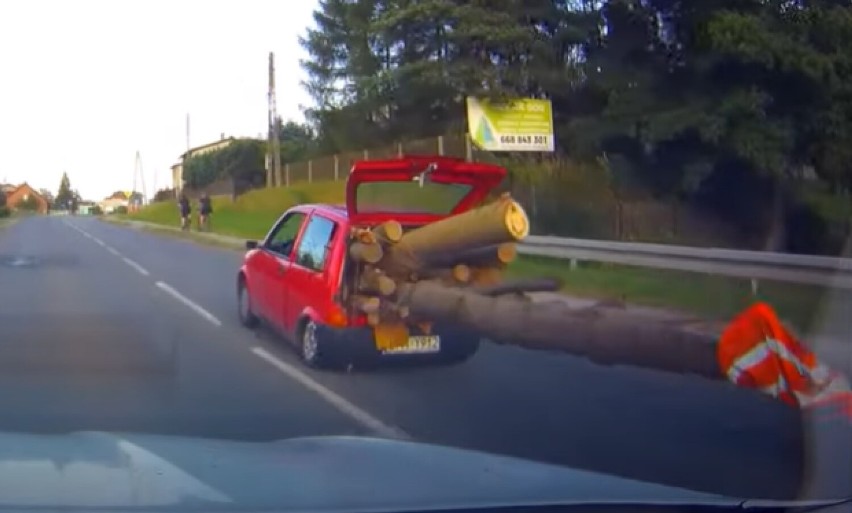 Cinquecento na Śląsku jak największe kombi! Zobacz jaki towar wiozło - SZOK! Oto WIDEO z Mikołowa