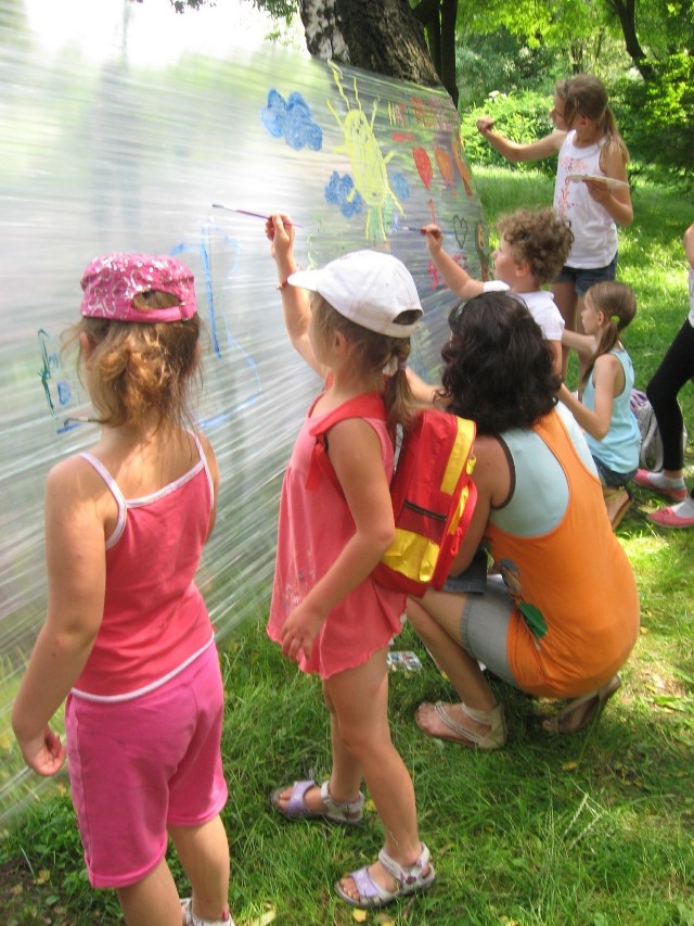 Akcja Street Art cieszyła się ogromną popularnością wśród dzieci i młodzieży