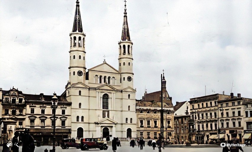 Stary Rynek im. marszałka Józefa Piłsudskiego w Bydgoszczy...