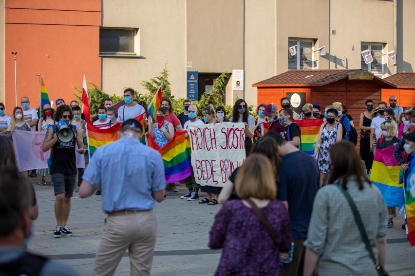 Stowarzyszenie Stan Równości i Manifa Bydgoska w sobotę (8...