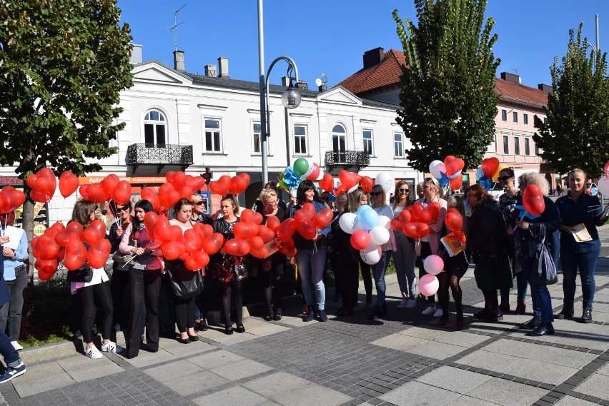 Szukamy rodzin zastępczych w Częstochowie. Początek akcji ZDJĘCIA