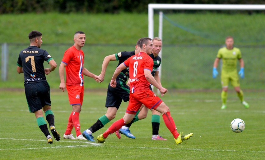 4 liga podkarpacka. Polonia Przemyśl przegrała u siebie z Izolatorem Boguchwała 0:3 [ZDJĘCIA]