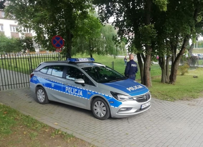 Bezpieczna droga do szkoły. Policyjne patrole w rejonach szkół, m.in. w powiecie wejherowskim