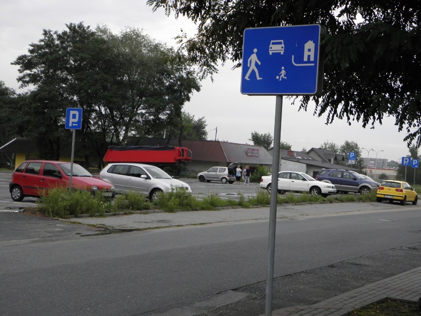 Niektórzy jednak uważają, że parking jest niepotrzebny. -...