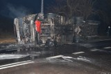 Radzyń Podlaski: wypadek ciężarówki na łuku drogi
