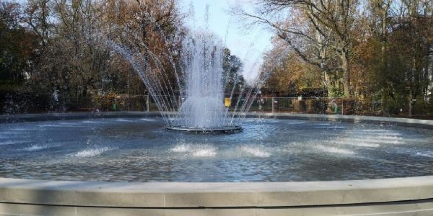 Odbudowana została fontanna w Parku im. Poległych Bohaterów w Zabrzu. Prace trwały od czerwca.