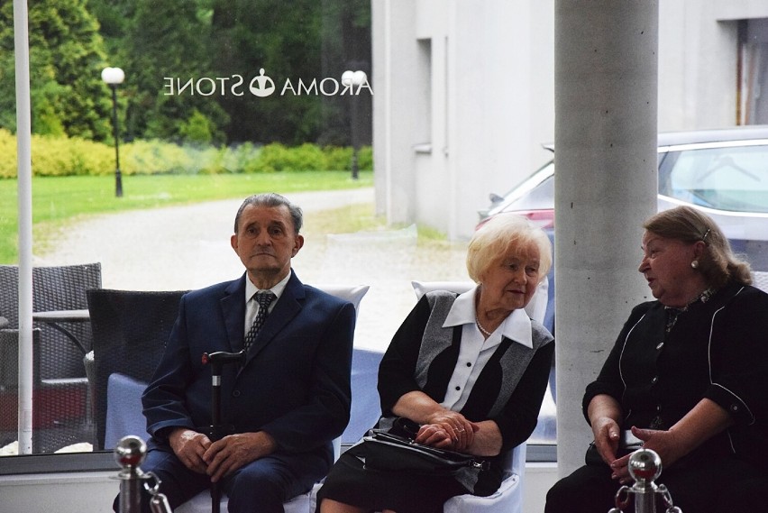 Mieszkańcy miasta i gminy Syców odebrali medale za wieloletnie pożycie małżeńskie (DUŻO ZDJĘĆ)