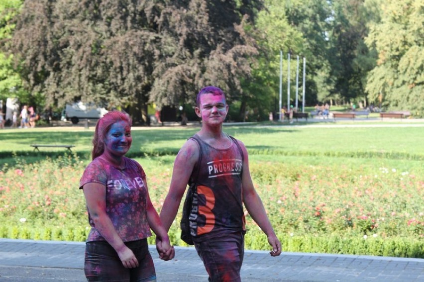 Święto Kolorów zawitało dziś do Parku Miejskiego w Wolsztynie