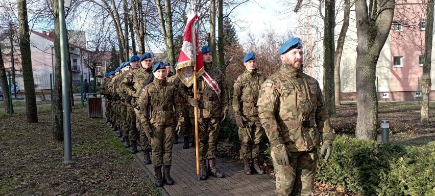 Uroczystości z okazji Narodowego Dnia Zwycięskiego Powstania Wielkopolskiego w Jędrzejowie. Zobaczcie zdjęcia