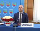 Maciej Bednarko nowy burmistrz Grajewo zaprzysiężony. Radni także złożyli ślubowanie 