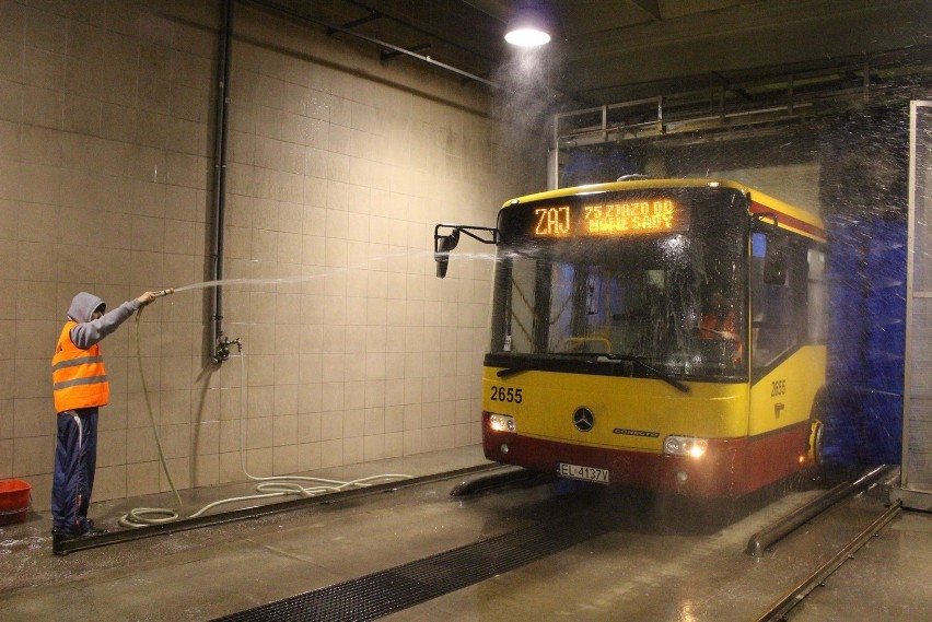 Mycie autobusów MPK Łódź