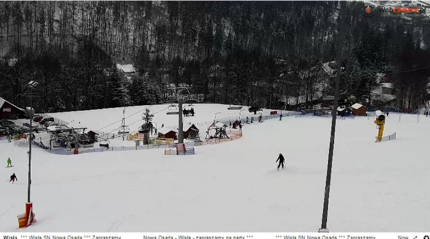 Warunki narciarskie w Beskidach: Mroźno i dużo śniegu. Szusowanie na 102 [ZDJĘCIA Z KAMEREK]