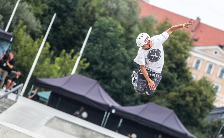 Rzeszowski skatepark obchodzi 10 urodziny! To wciąż jedno z ulubionych miejsc rzeszowian! [ZDJĘCIA]