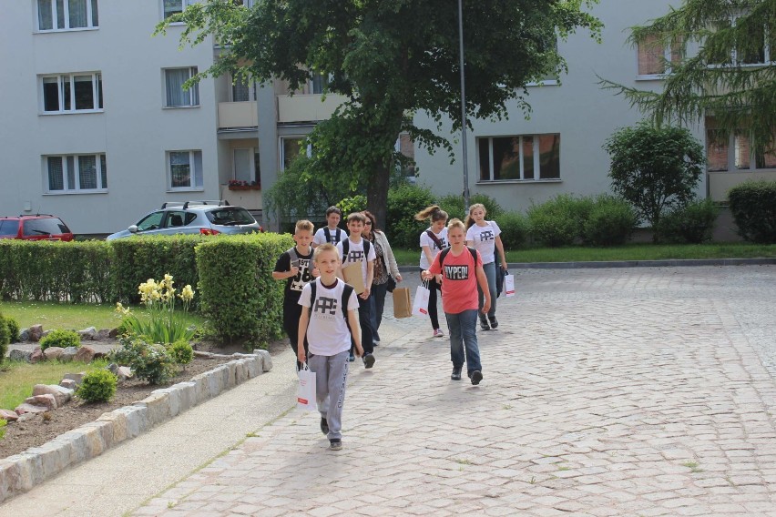 Podchody z Archiwum Państwowym. Uczniowie z Nowej Wsi poznali Malbork