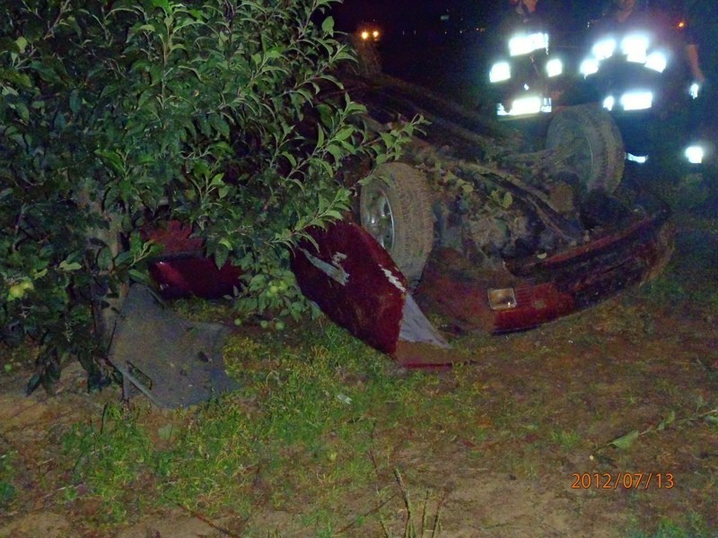 Po przybyciu zastępów z JRG, samochód osobowy Nissan Primera...