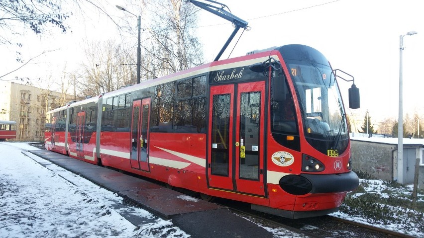 Nowe tramwaje "Skarbki" obsługują już linię nr 21 z Sosnowca do Będzina [ZDJĘCIA i WIDEO]