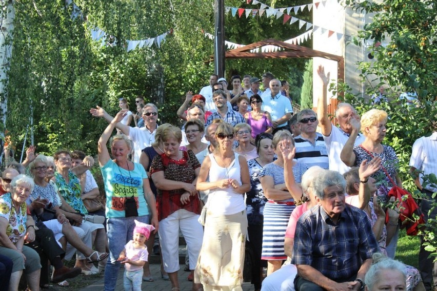 Piknik parafialny w Zbąszyniu i XI Turniej Rodzinnej Siatkówki Plażowej