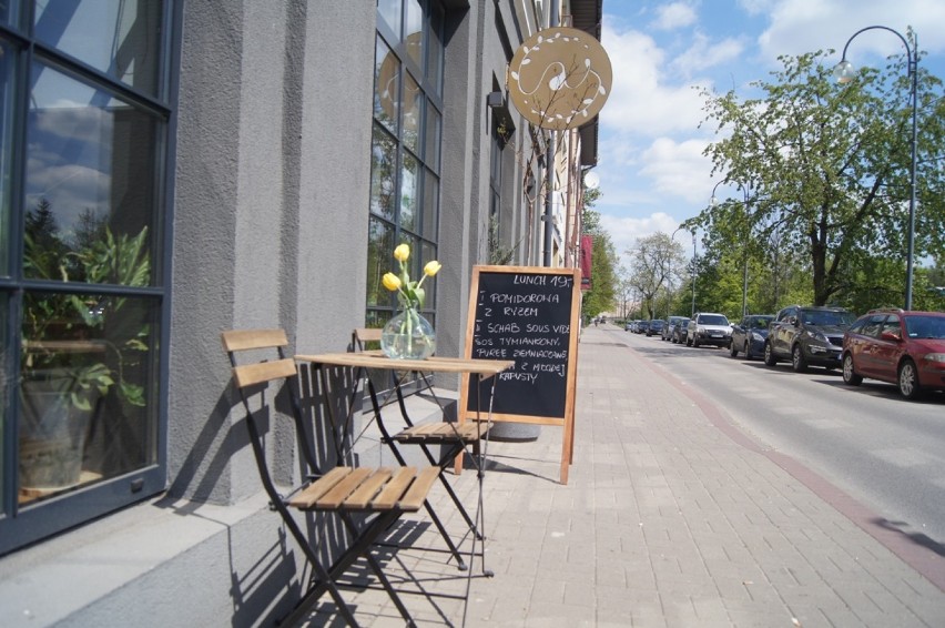Restauracje i kawiarnie w Radomsku otwarte. Można też iść do...