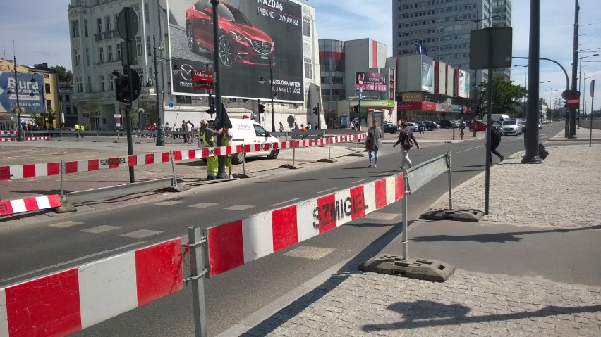 Budują Hilton i ogrodzili chodniki centrum Łodzi