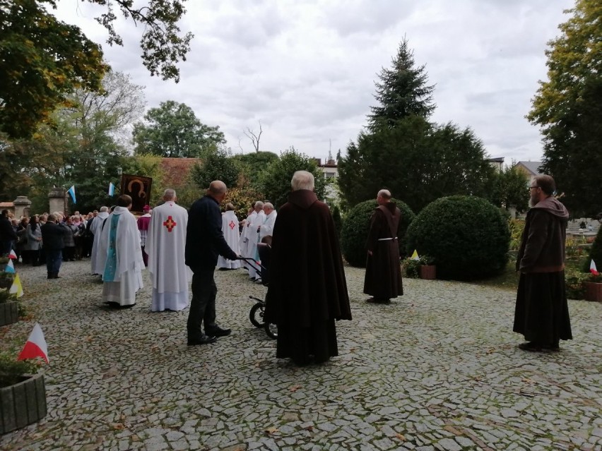 Kopia Ikony Jasnogórskiej w klasztorze ojców Franciszkanów w Osiecznej [ZDJĘCIA]