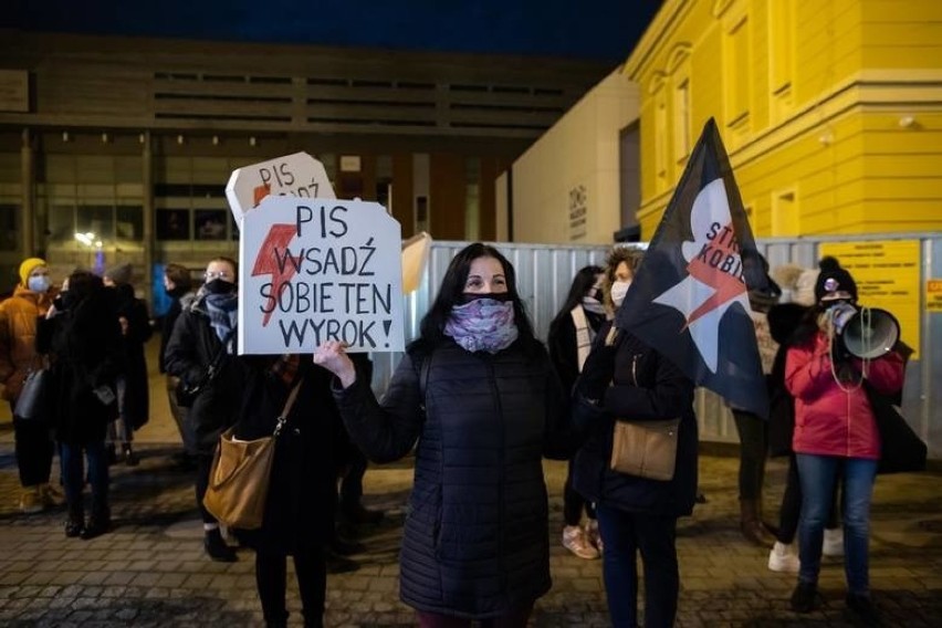 W Bydgoszczy odbyła się kolejna demonstracja przeciw...