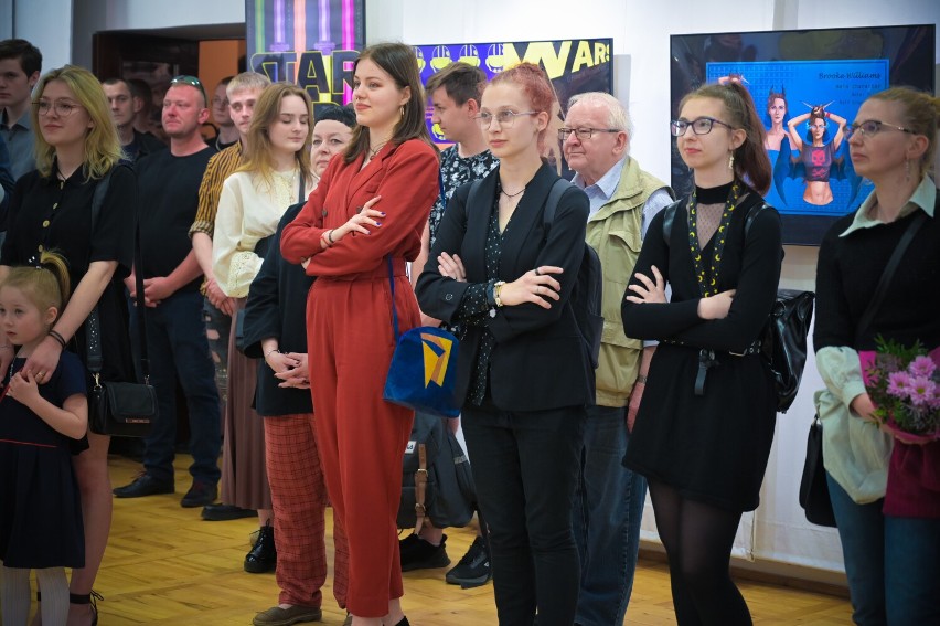 Otwarcie wystawy „Dyplomy 2022” w klubie Akcent w Grudziądzu