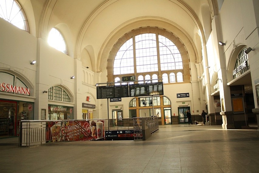 Dworzec PKP Gdańsk Główny wreszcie piękny w środku [zdjęcia]