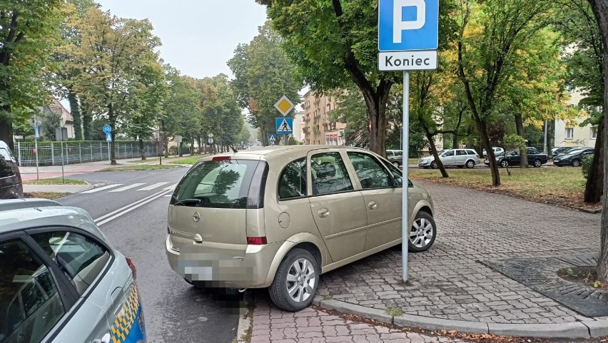 Tak parkują mieszkańcy Inowrocławia. Zobaczcie zdjęcia >>>>